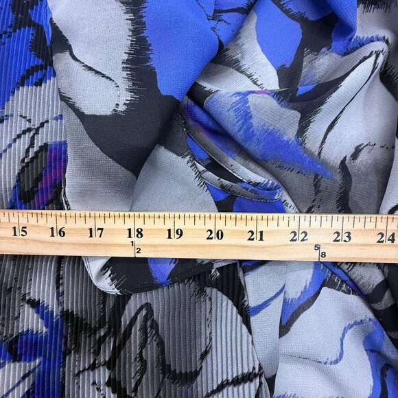 Catherines Flutter Sleeve Tunic Top Bold Floral Beaded Neck Flowy Size 1X 18-20W - Picture 9 of 10